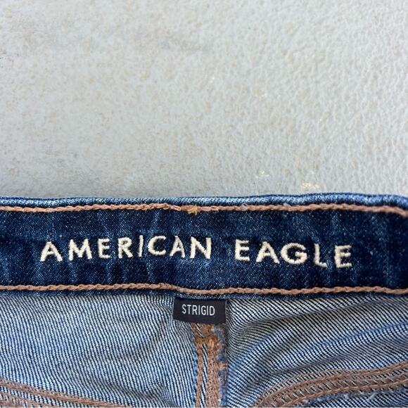 American Eagle Mom Short Distressed Dark Wash Strigid AEO size 00 - Picture 3 of 8